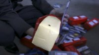 Гражданин Грузии пытался провезти на территорию "ДНР" 200 кг сыра