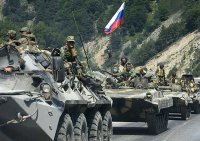 Россия готовится к войне на Кавказе? ("Lragir", Армения)